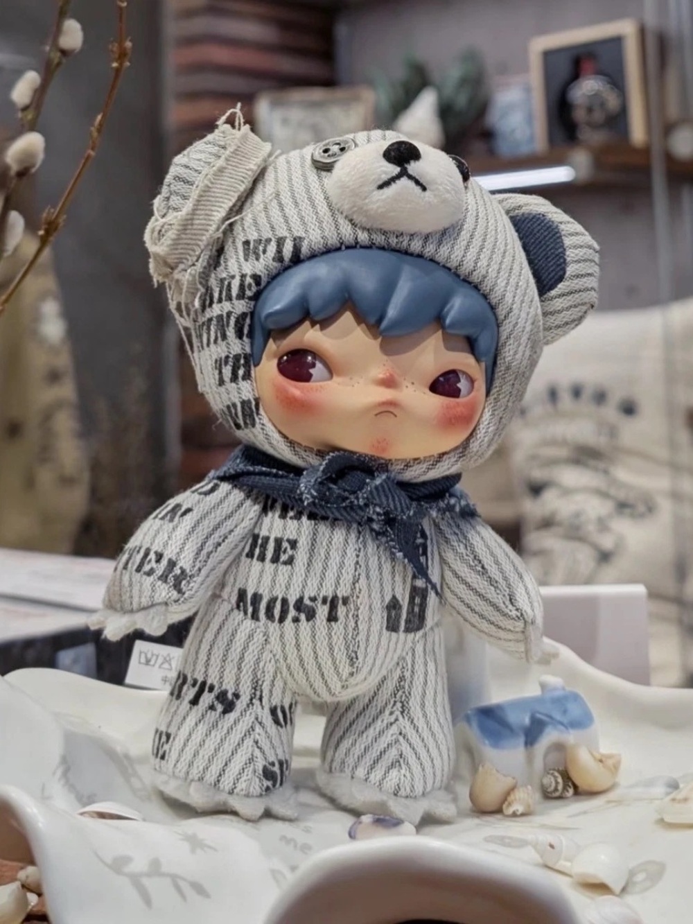 Pop Mart Limited Edition Hirono Daily News Freedom Island Plush Doll